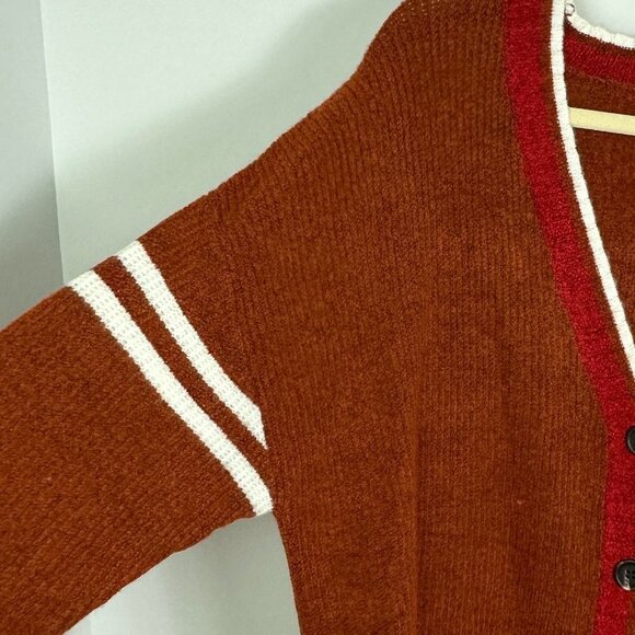 NEW Nordstrom 2022 Varsity Cardigan Rust Brown Oversized Chunky Knit Size Large - Picture 10 of 14